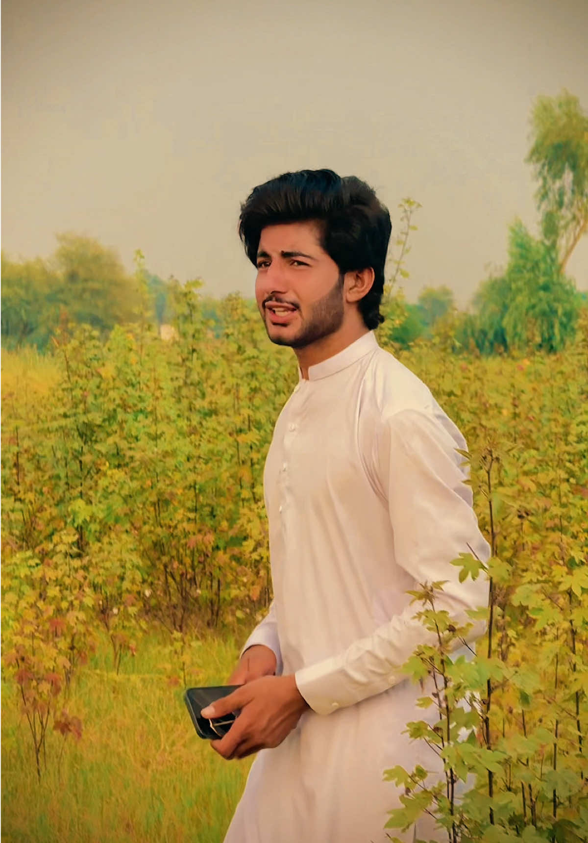 @Adeel.Mughal.جٹ🥂🖤