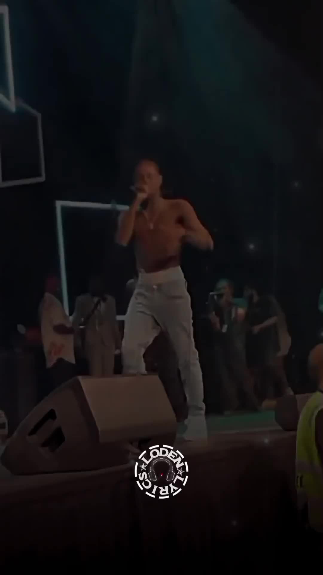 @𝐋𝐲𝐫𝐢𝐜𝐬✰𝐋𝐨𝐝𝐞𝐧