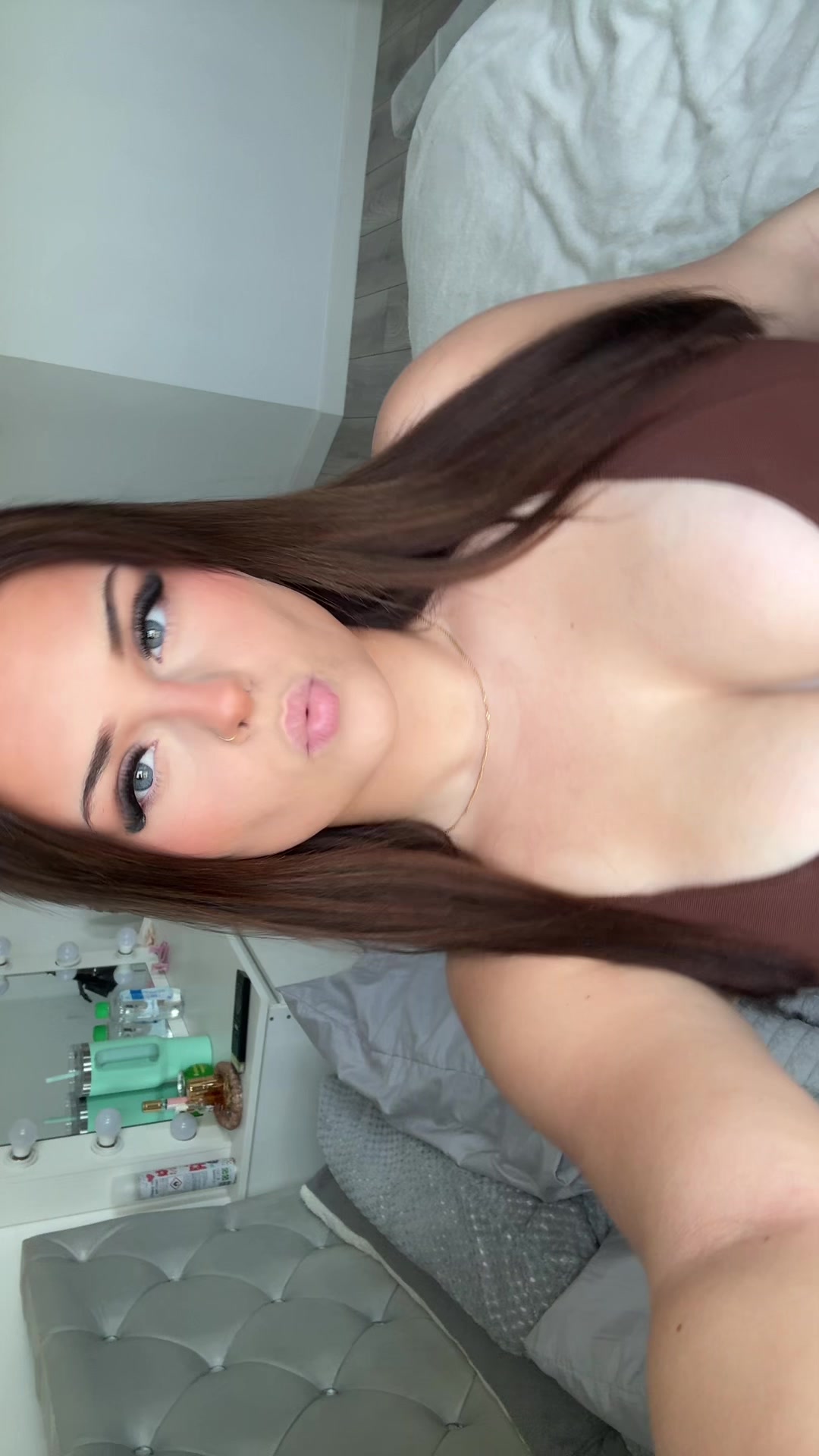 @$anďra