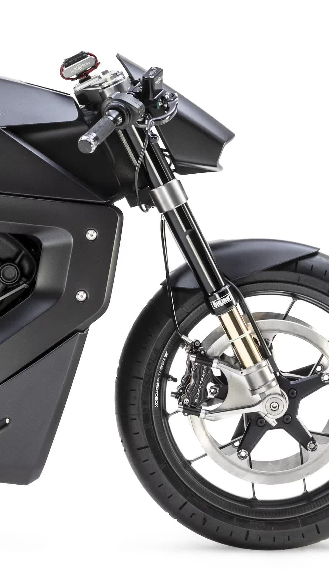 @Ultimate Motorcycling magazine