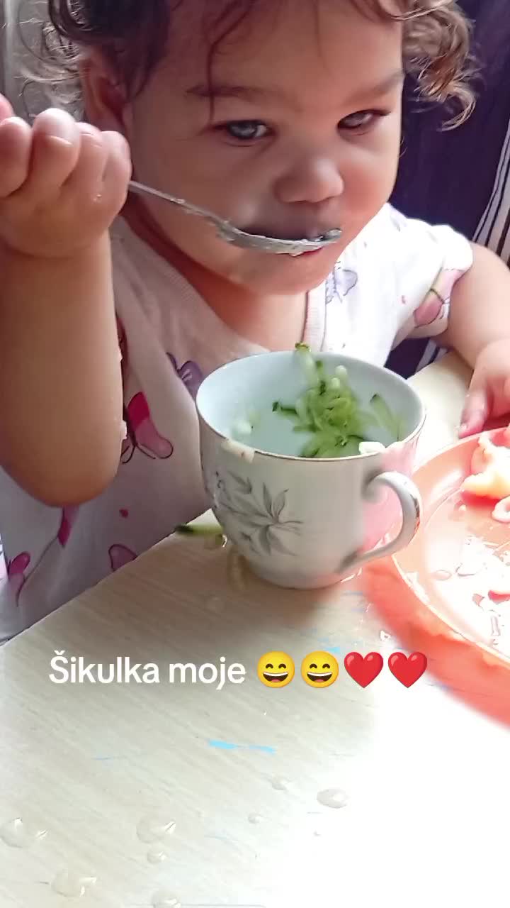 @Anička