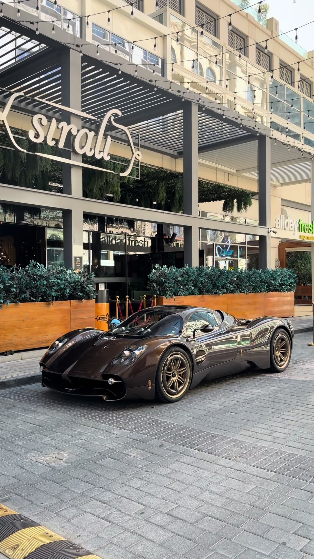 @cf.cars