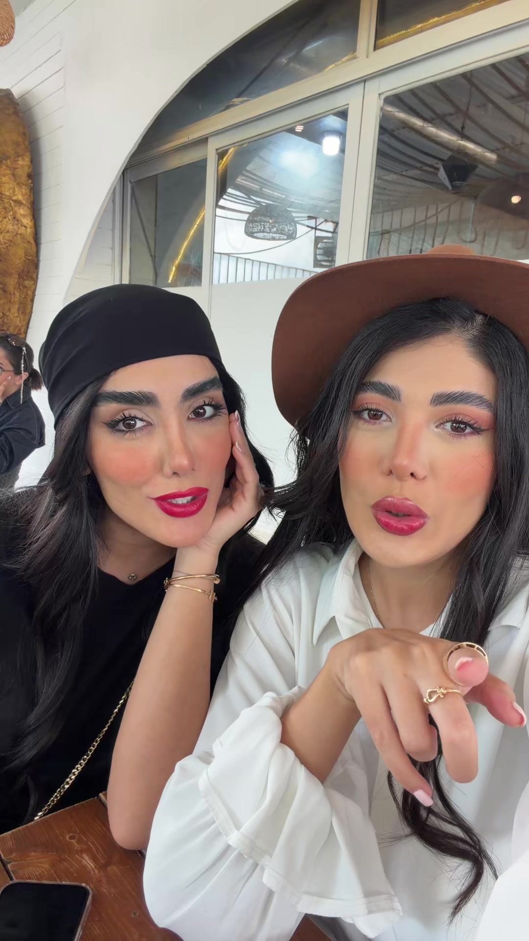 @Mahla Hosseini190