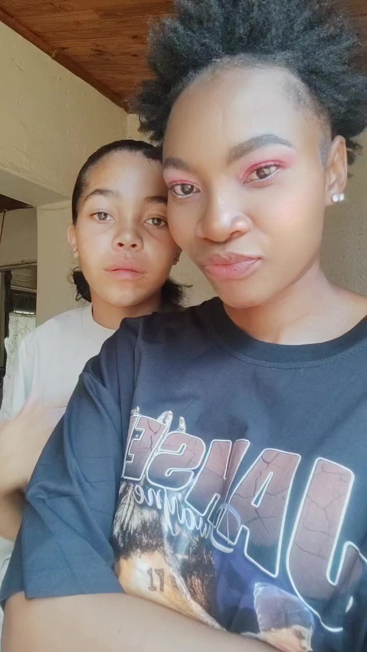 @🩷Ntsaboleh🥵