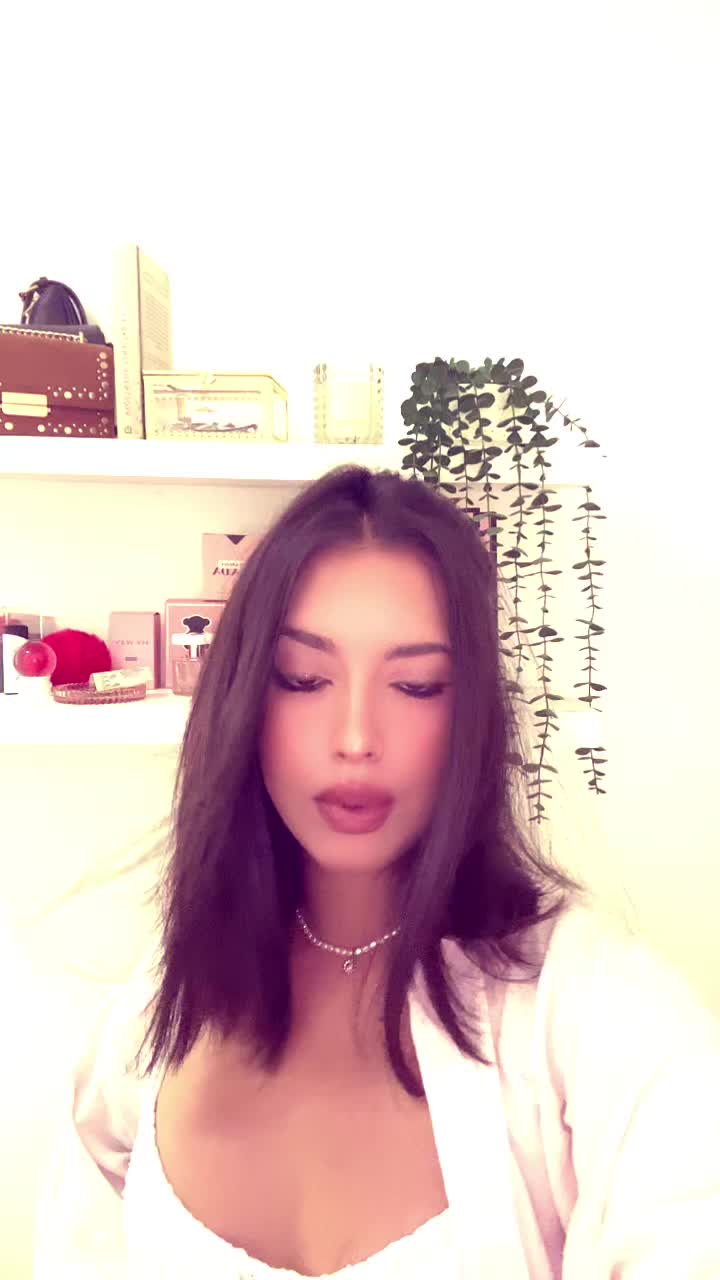 @⚡️🖤