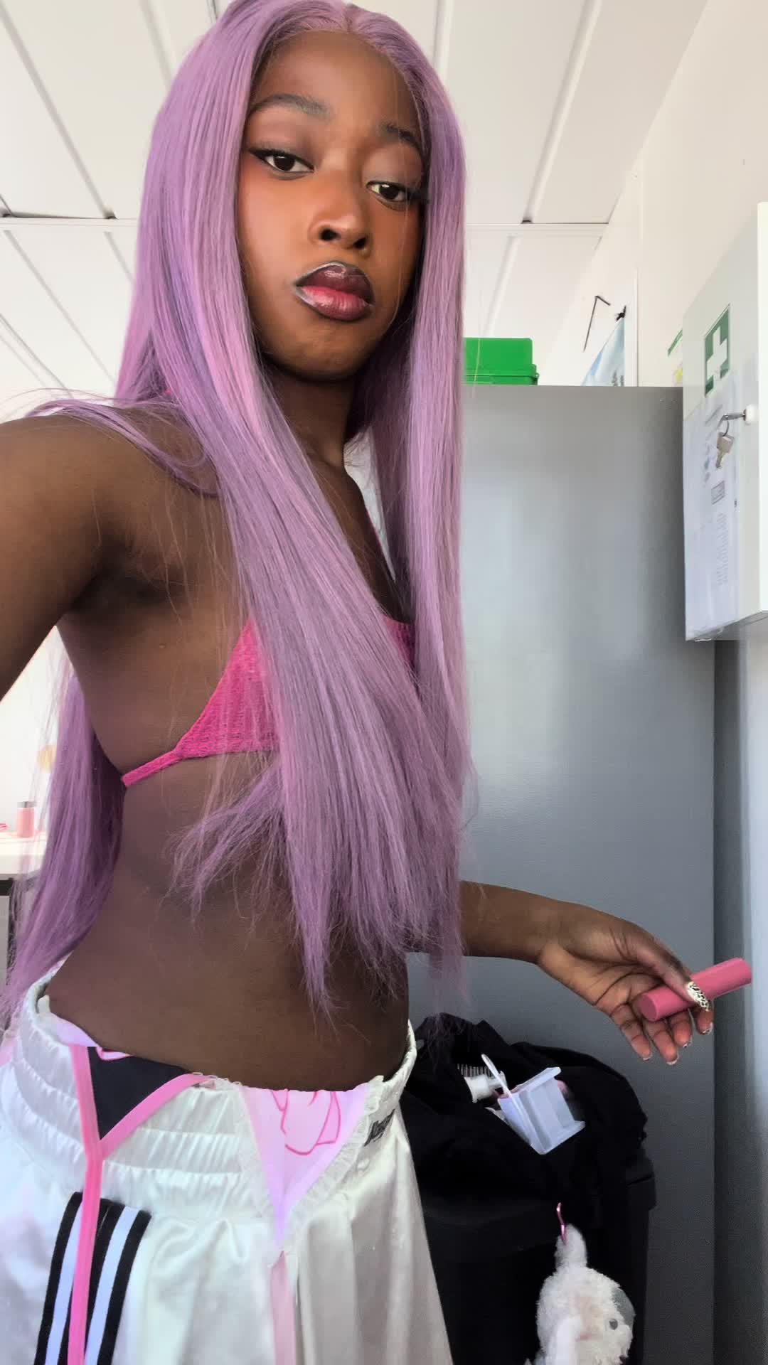 @2pinksoo