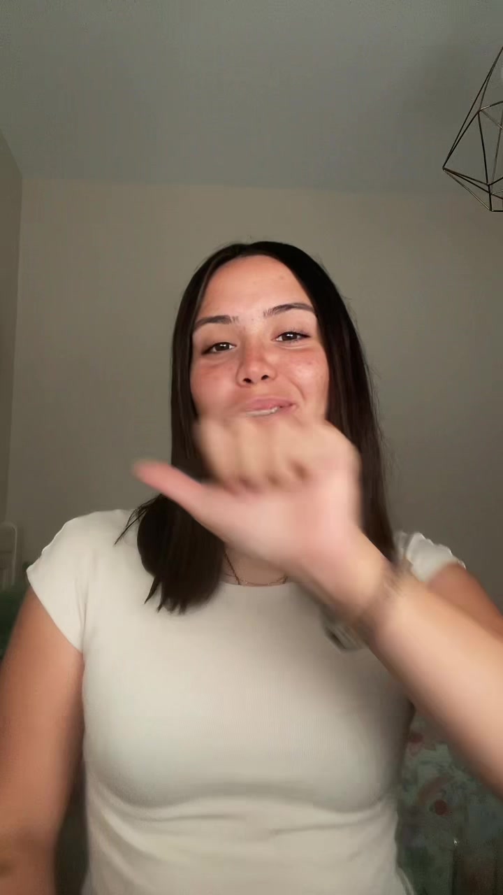 @Clara