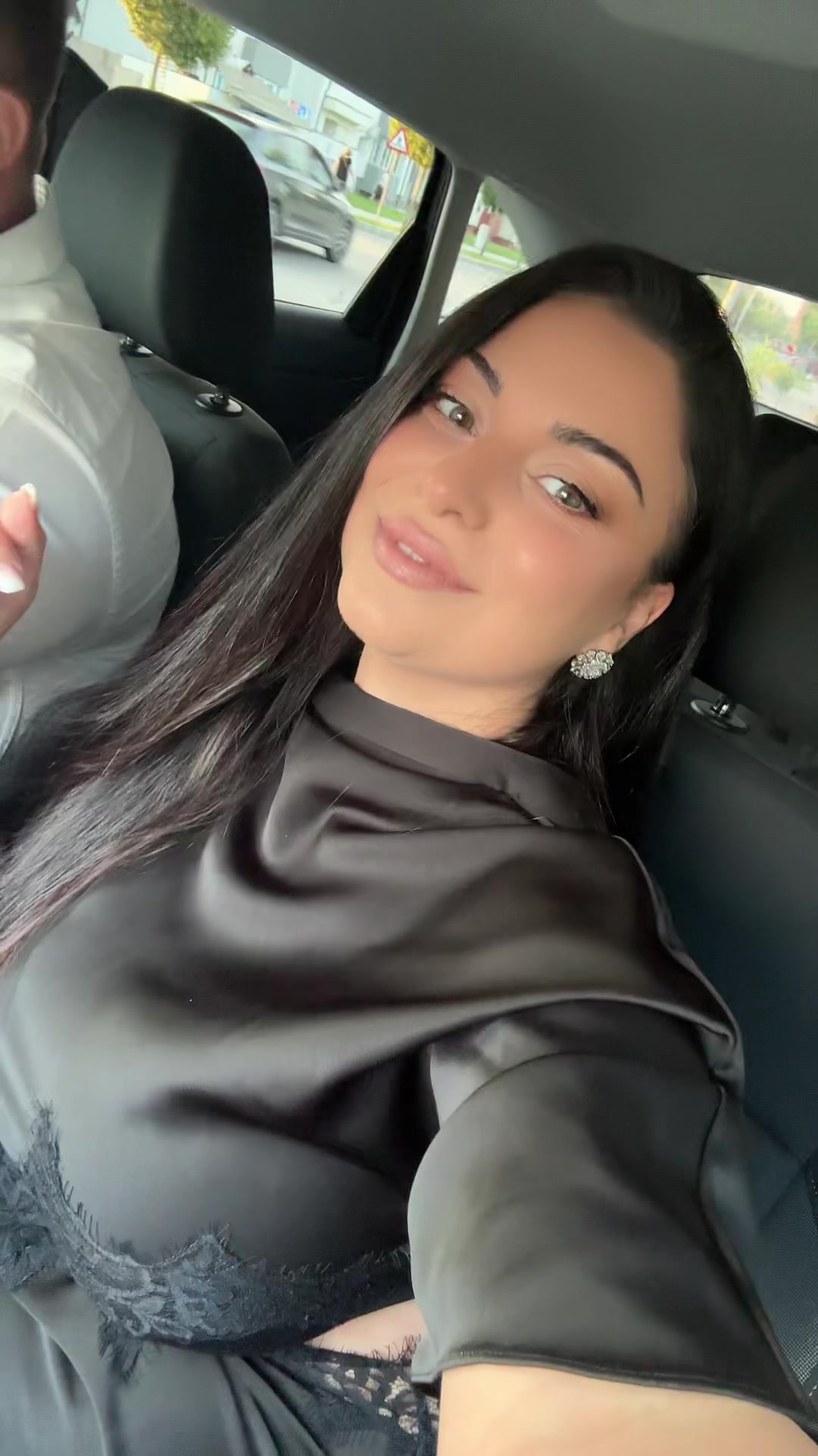 @georgianadanadionisie pe insta