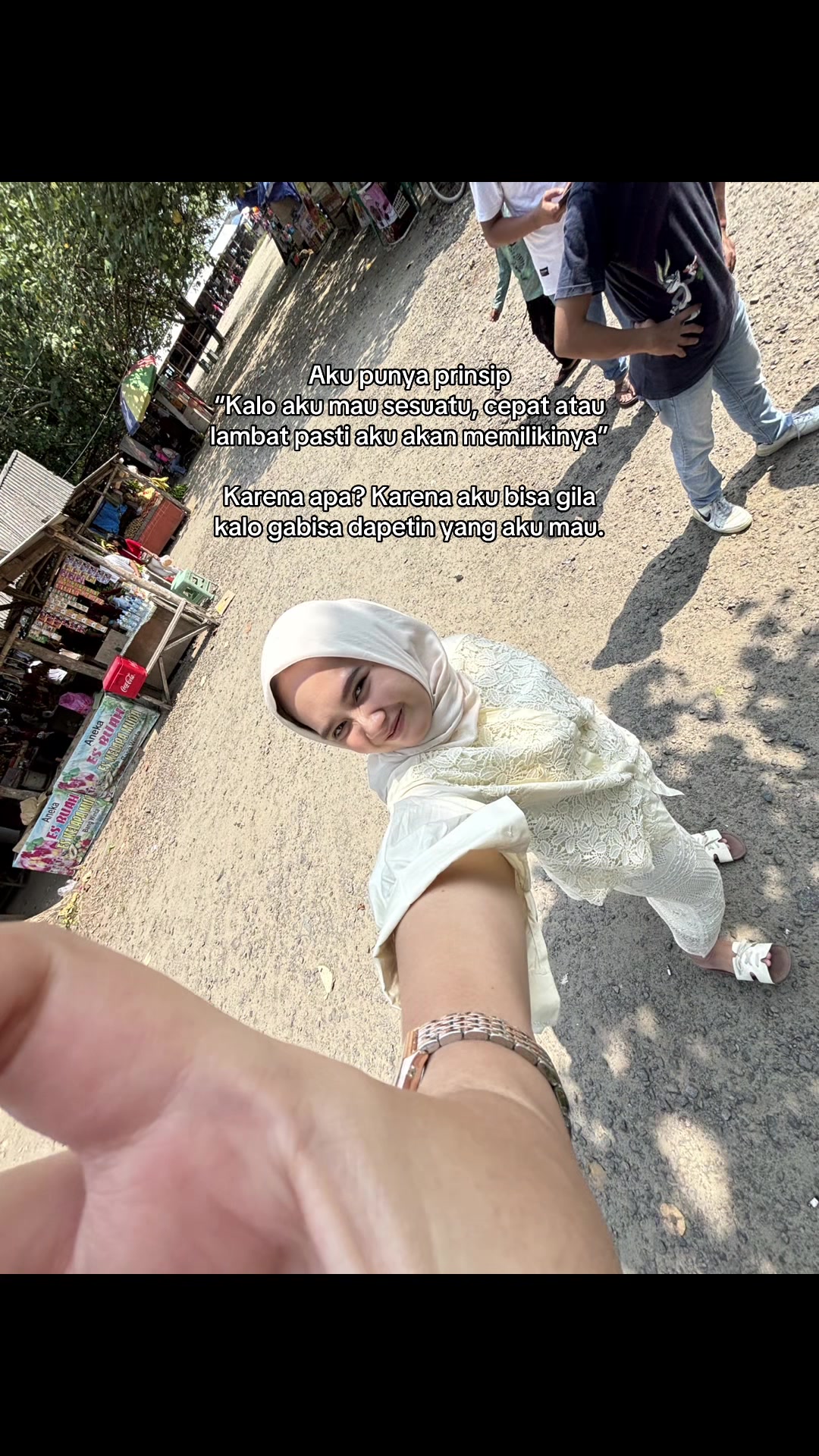 @Riswa️🐝