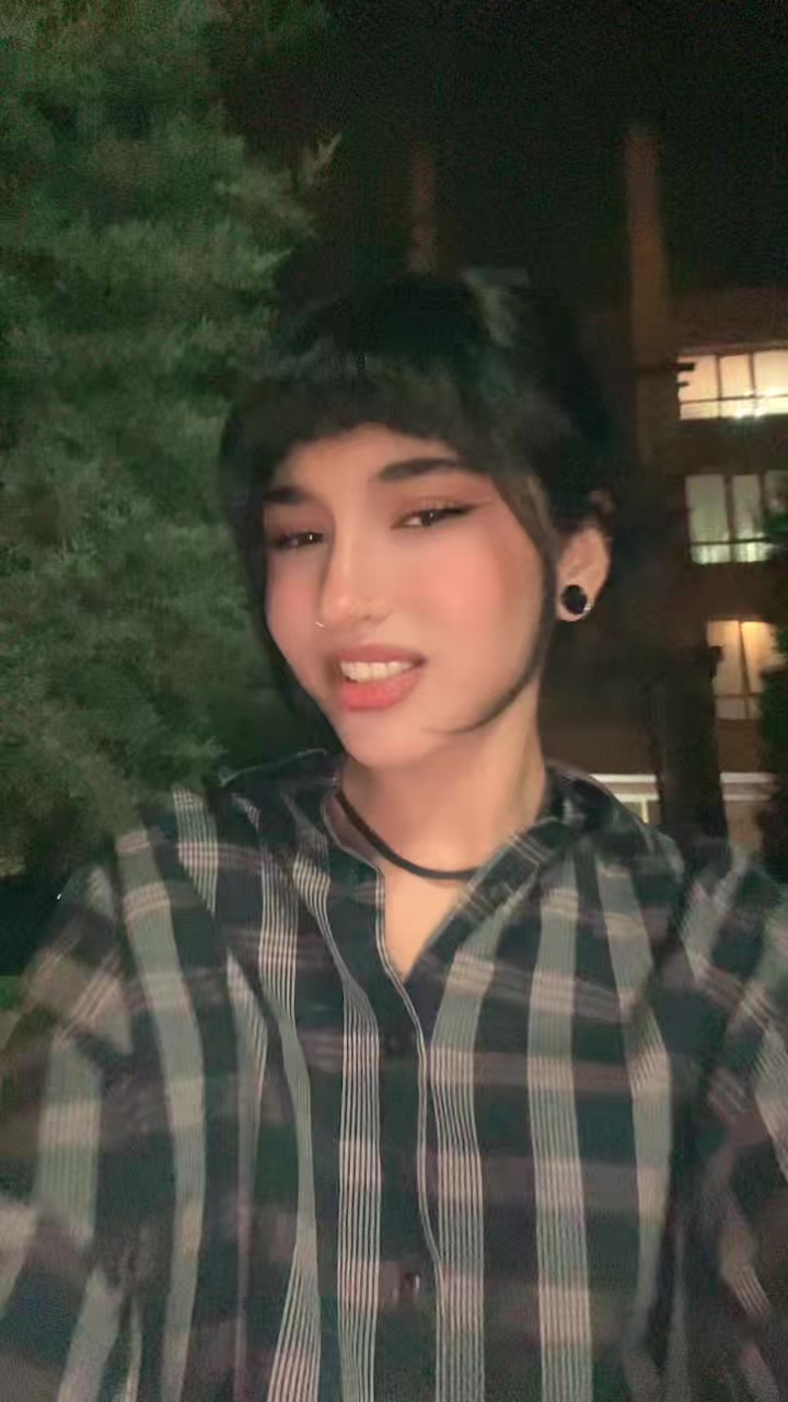 @Mrinna🪭
