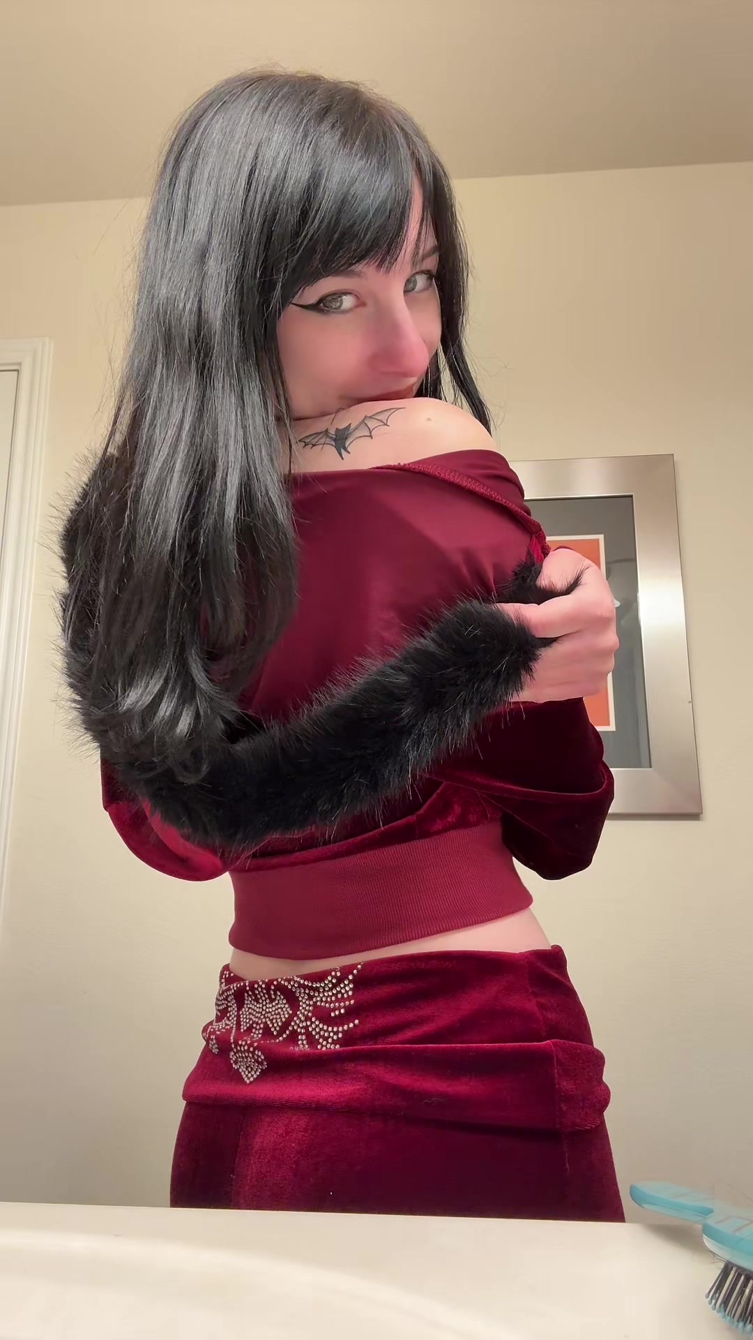 @ella メ𝟶