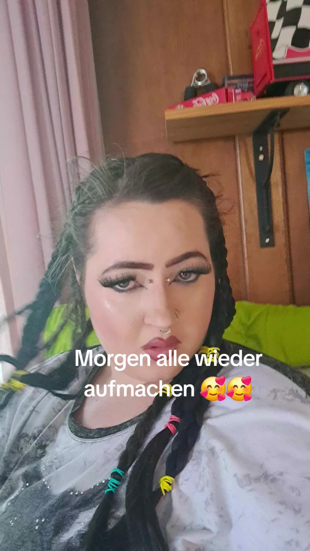 @larissalari🖤🖤