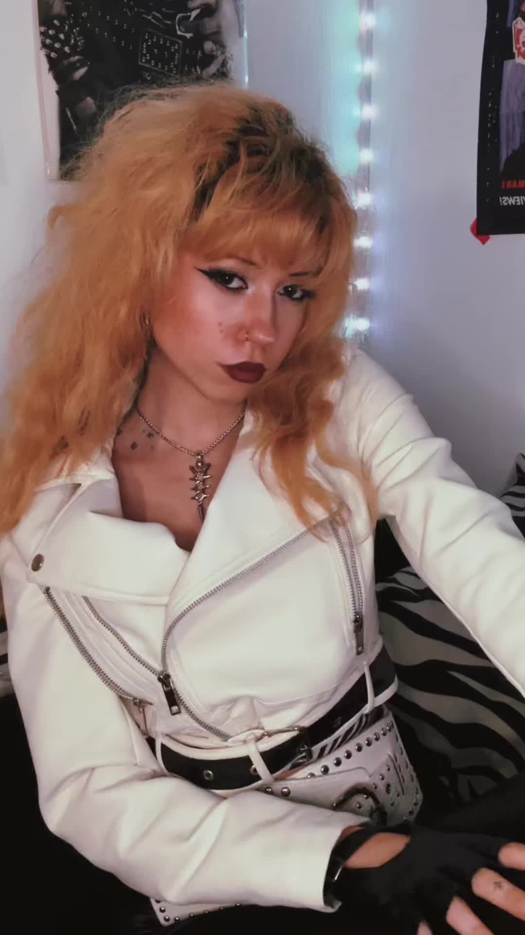 @P&auml;ty