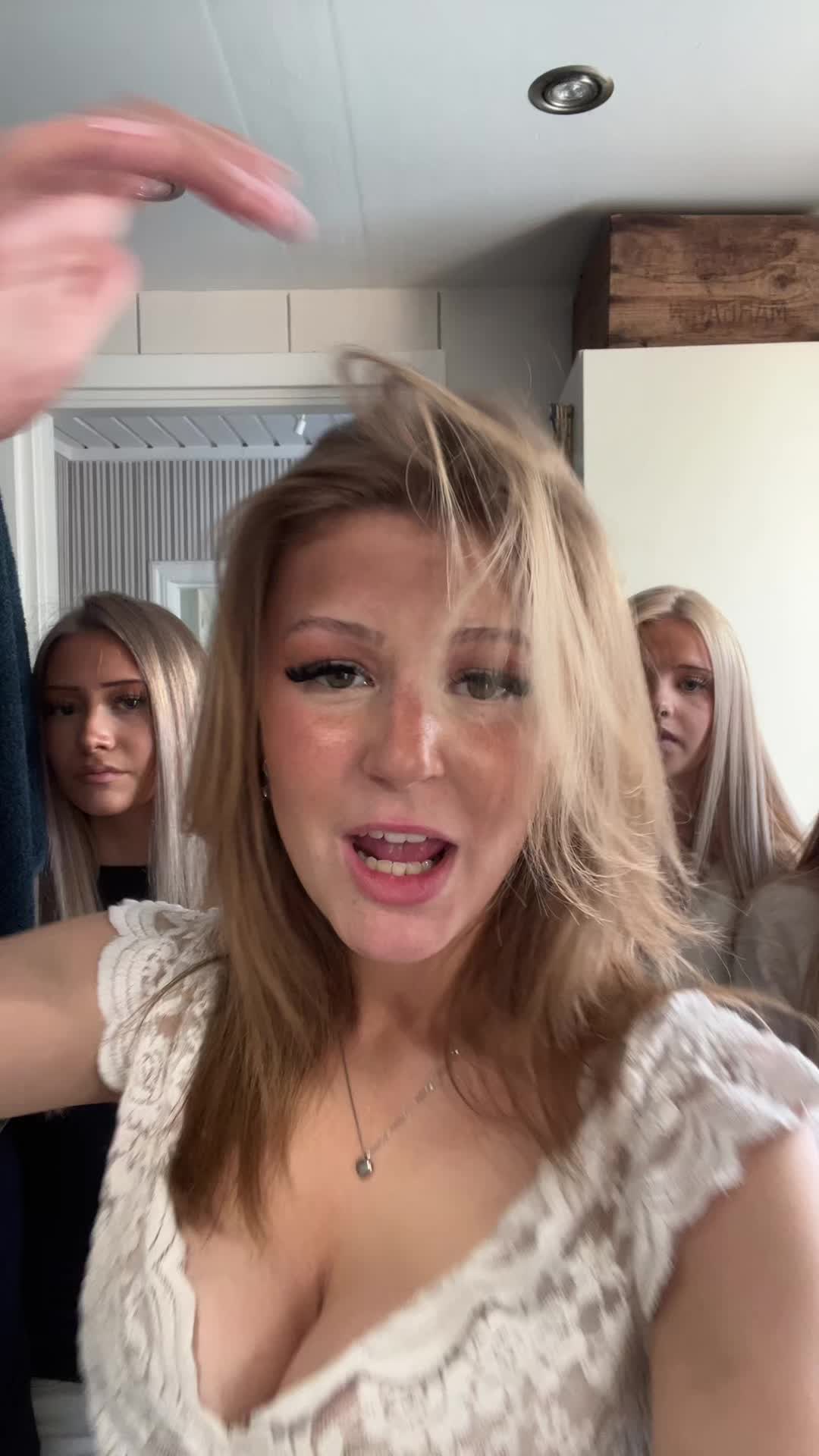 @Ebba Páris🦭🦭