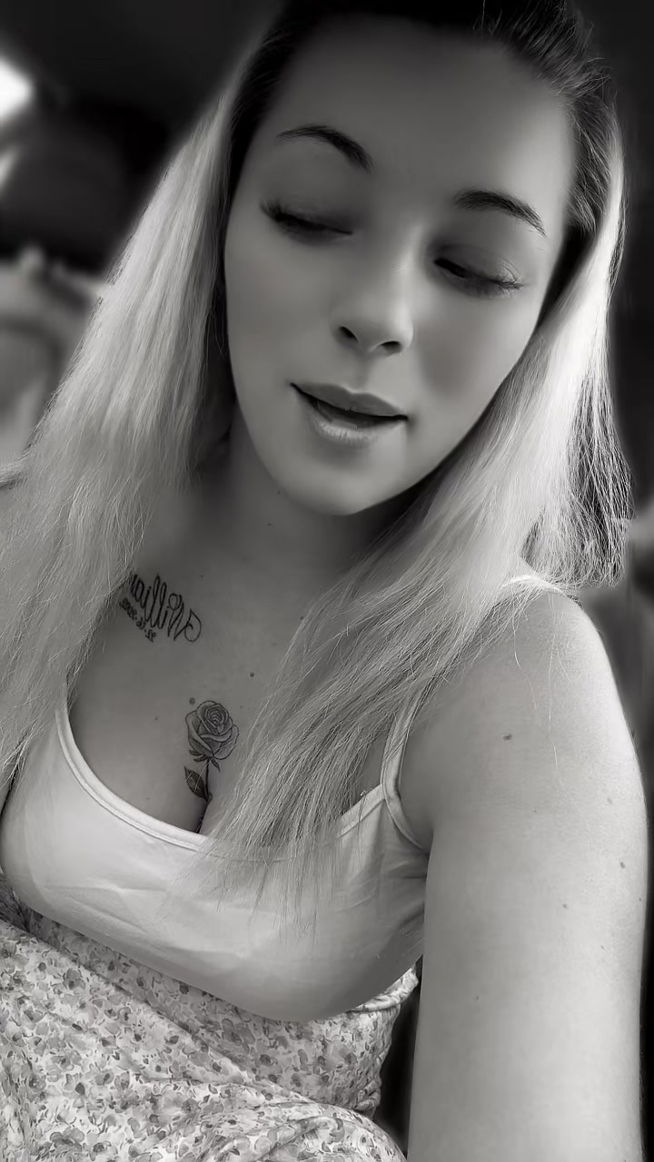 @Elodiie Viingt-siix