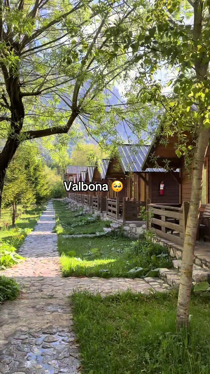 @Ilove__valbona