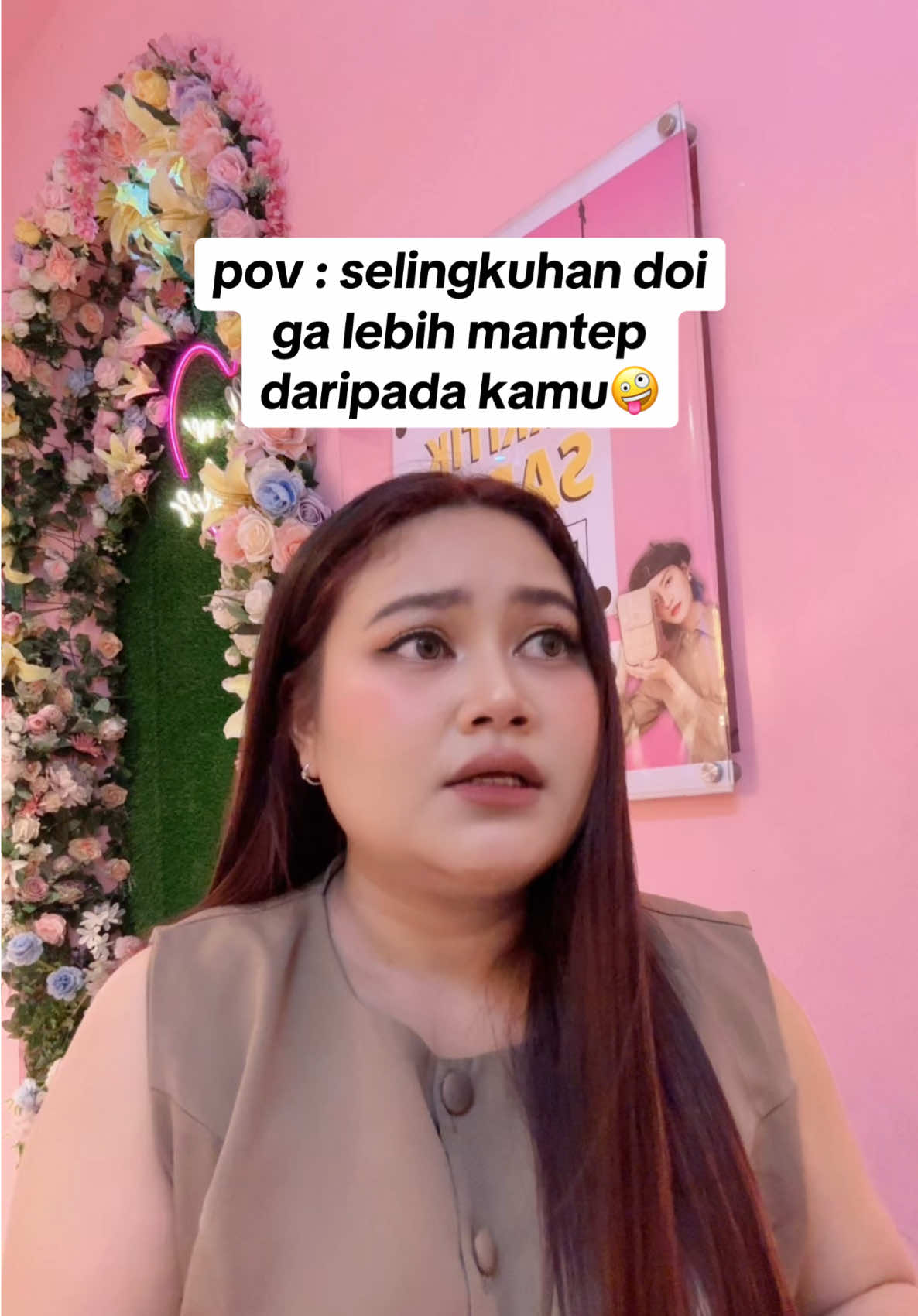 @hai, aku semut!