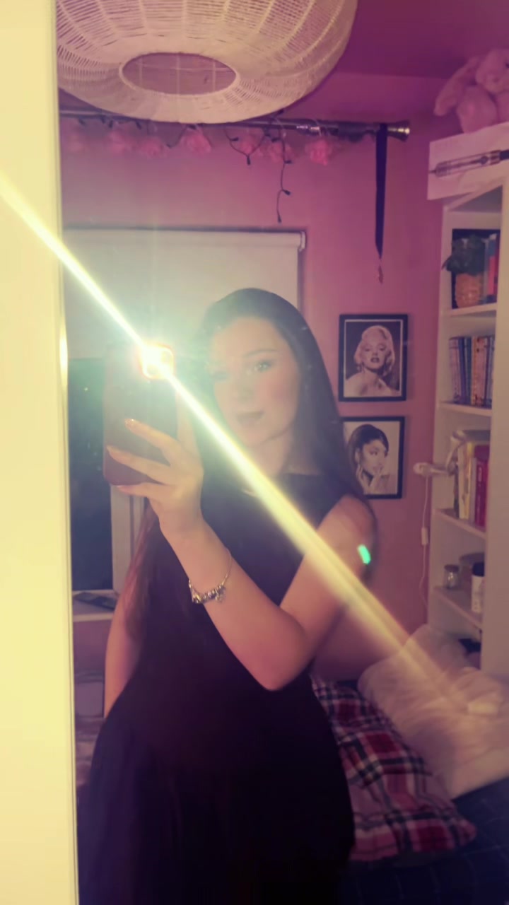 @𝐌𝐚𝐫𝐧𝐢𝐞💋