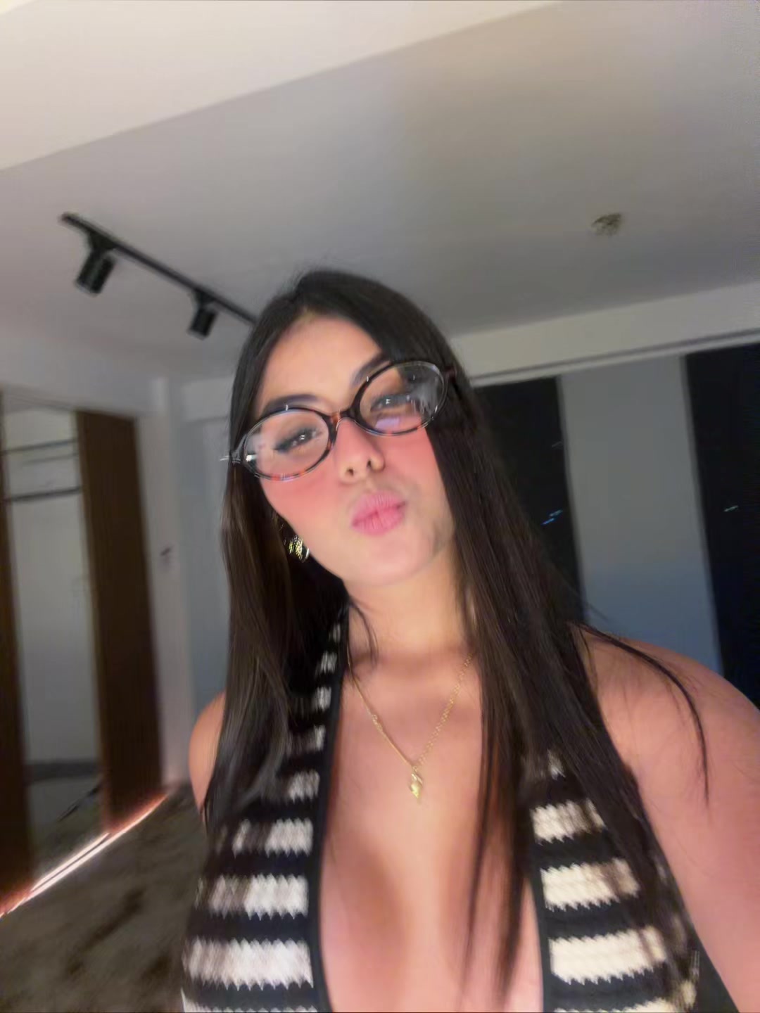 @Genisisgen🐈&zwj;⬛