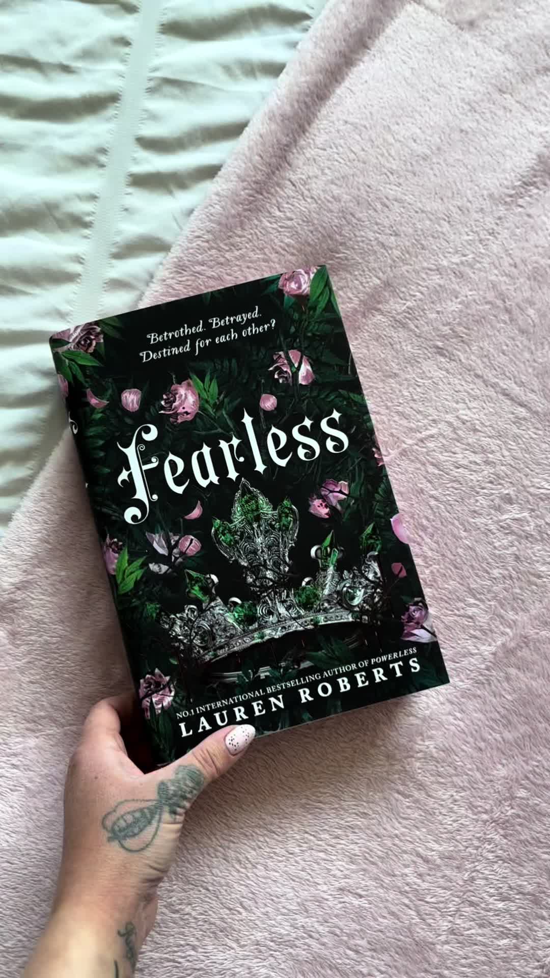 @cloeywood 📖 🧚 ✨