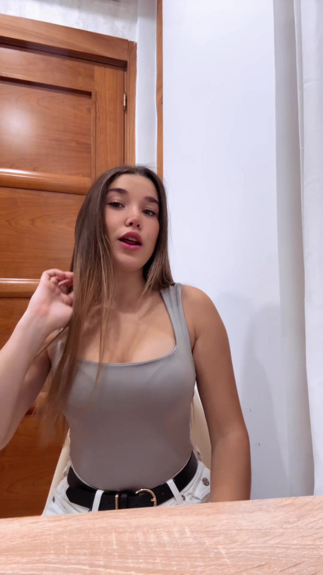 @Naiaar02