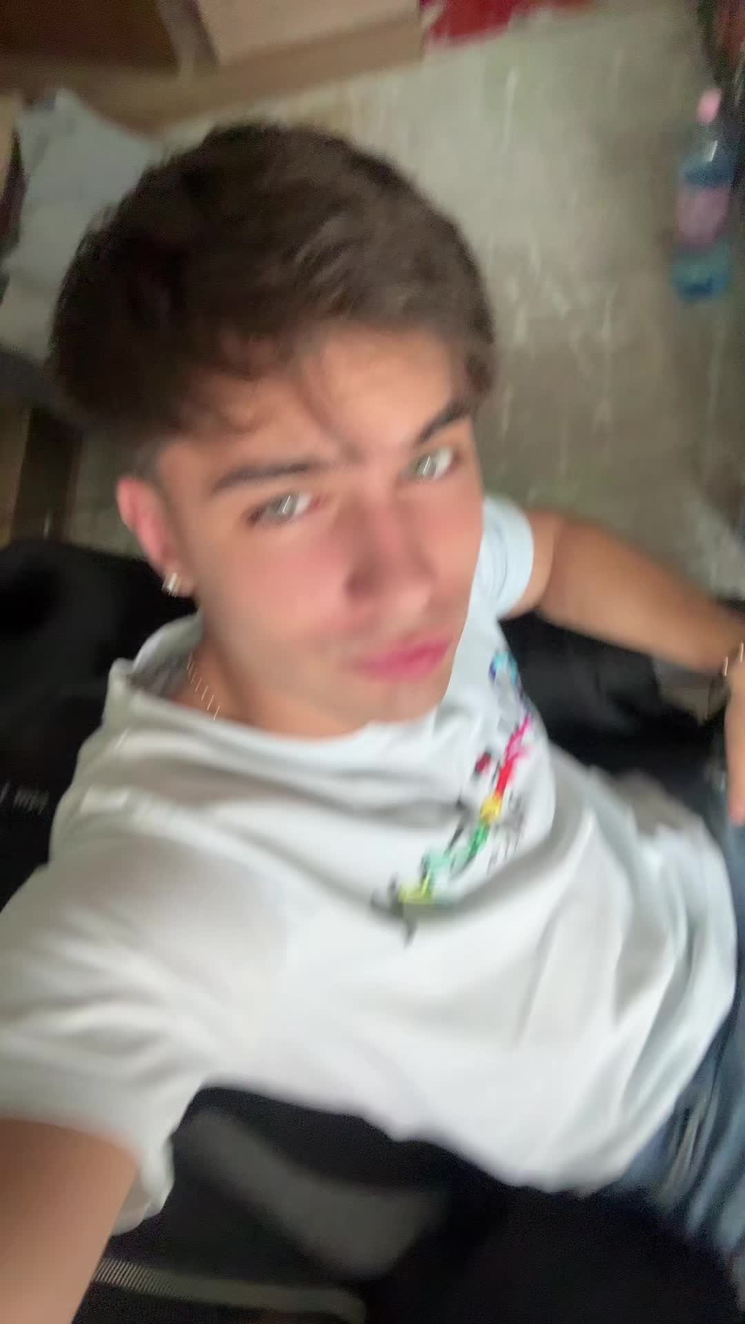 @_.dragoss