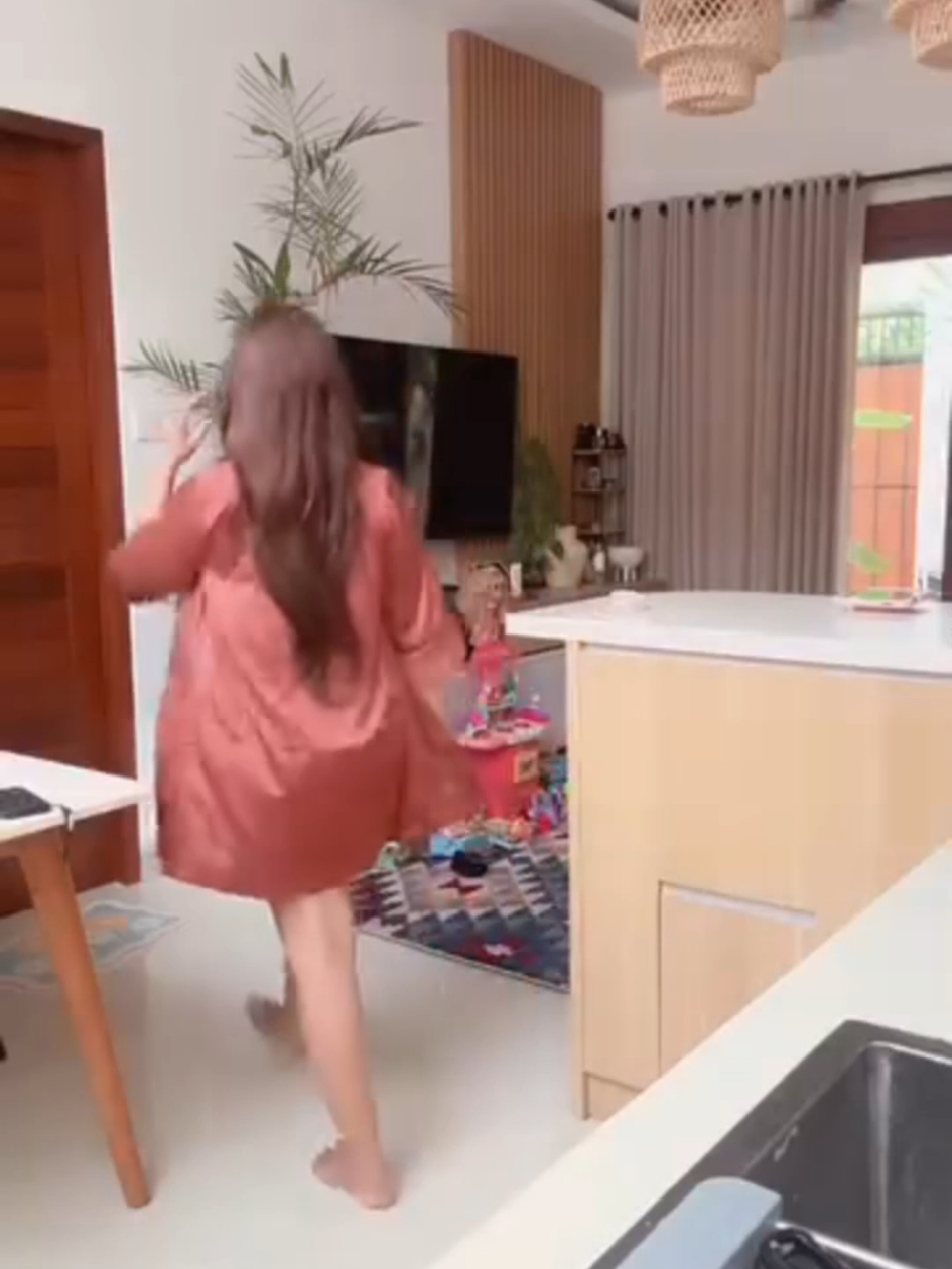 @yoyonisyono