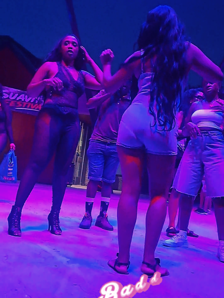 @🎭M🥷🏾kee⚔️Blak👑