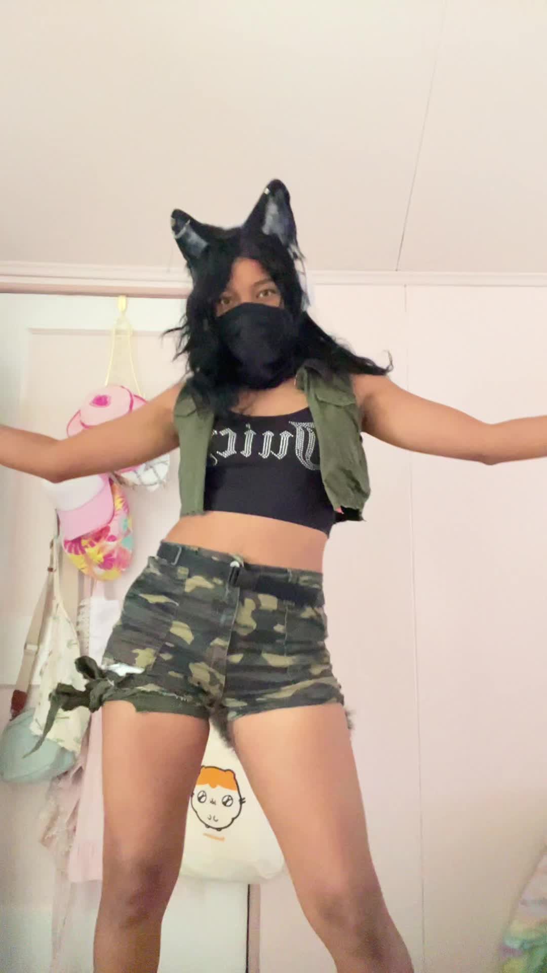 @kitty.alpine