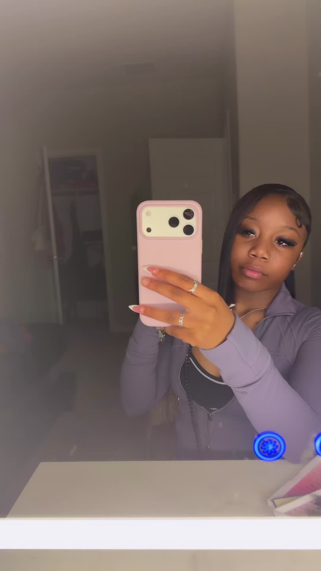 @leahofc._