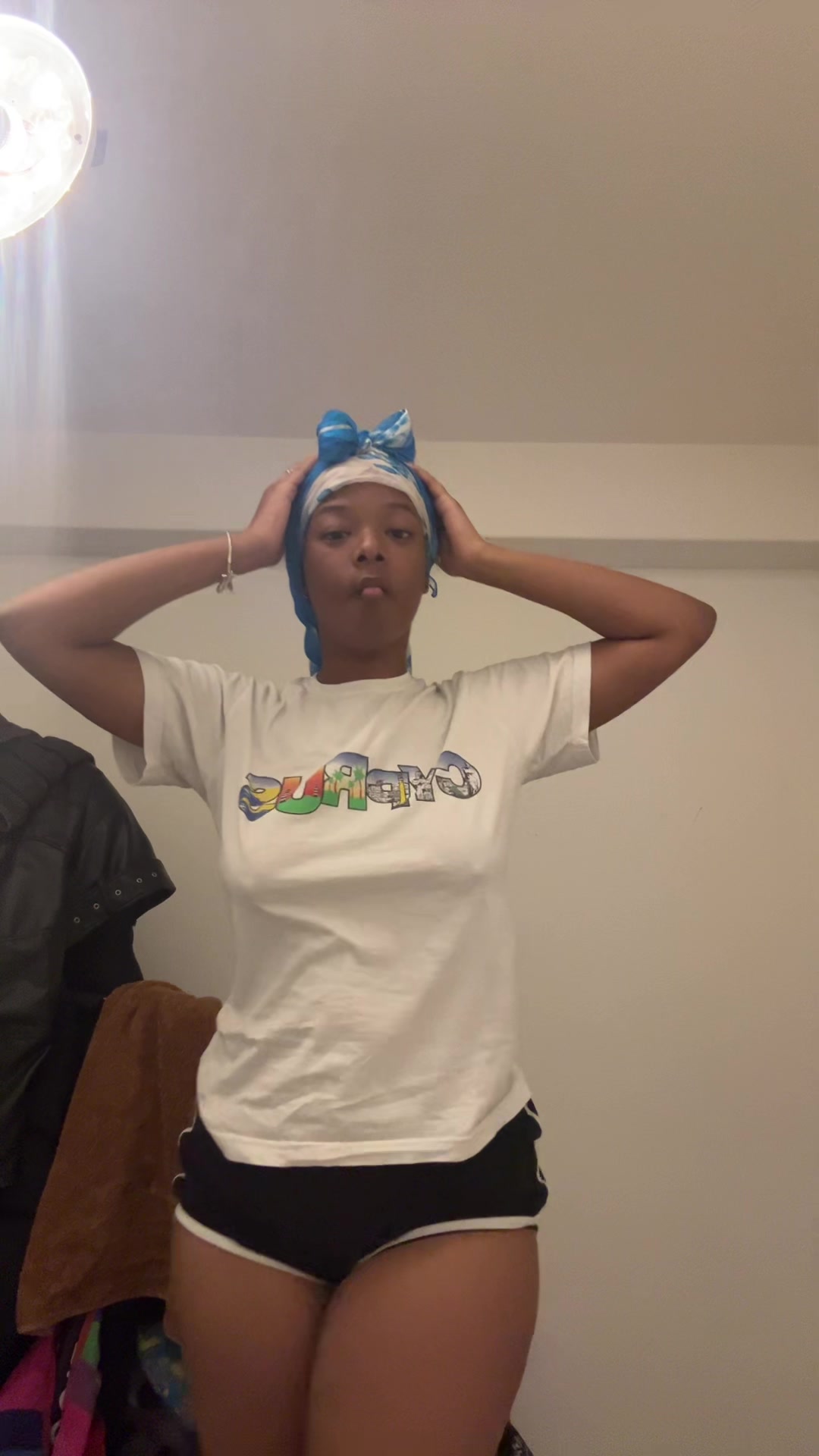 @theyluvvmarns