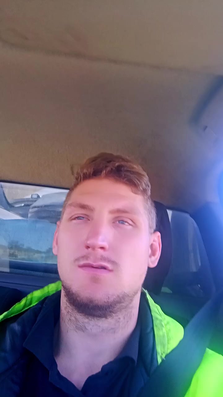 @Baas.fkn.van.die.plaas