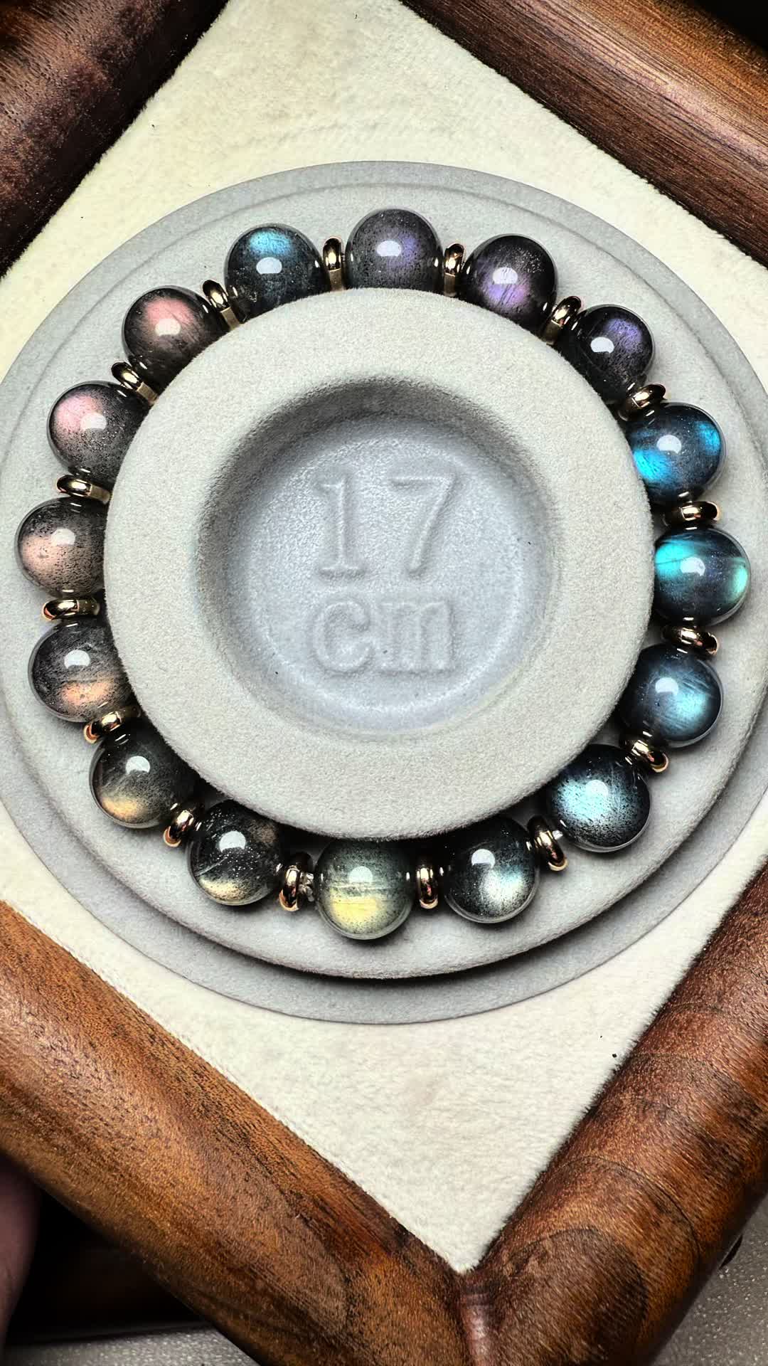 @Starry Sparkles Luxury Crystal