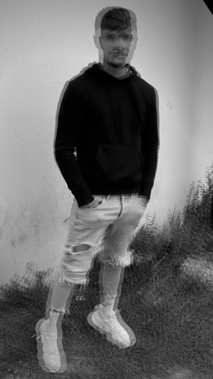 @Vs 12 Edy☠️
