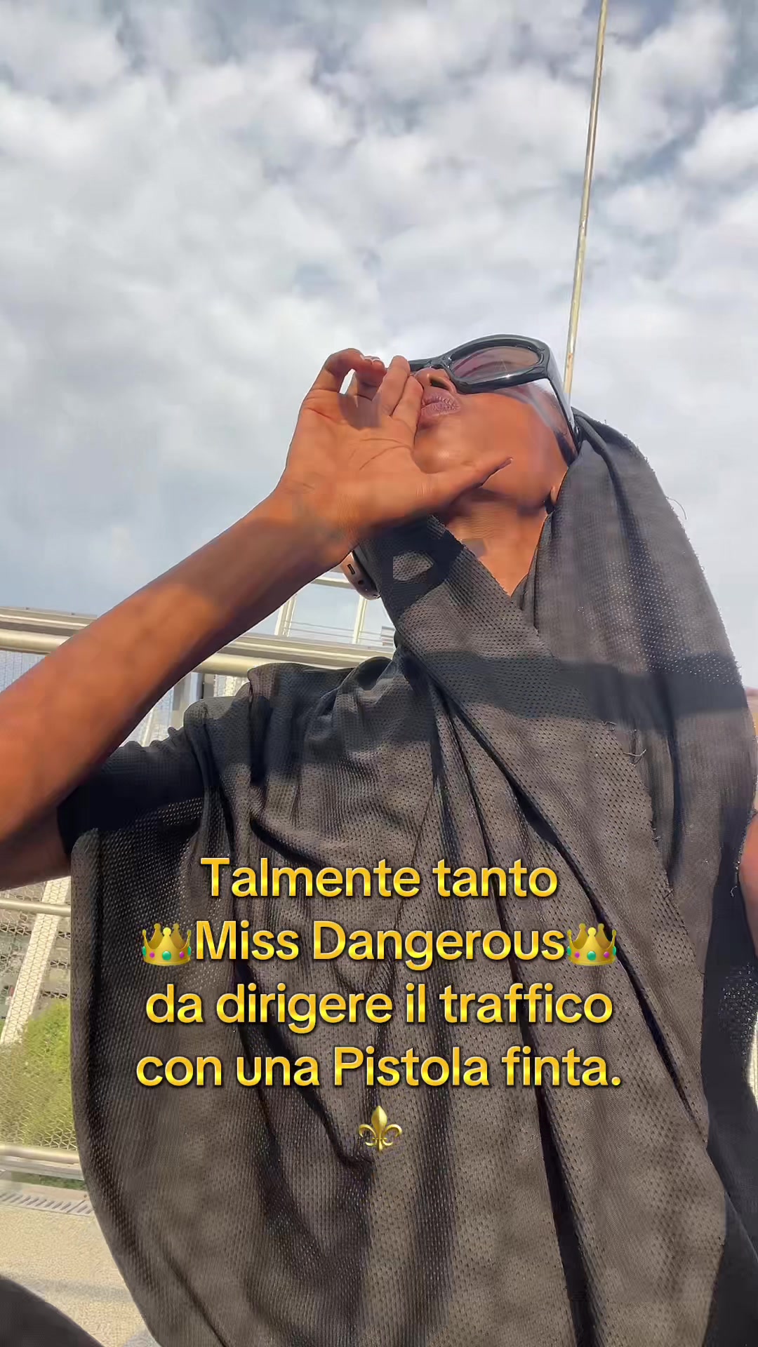 @𝑺𝒂𝒓𝒂 𝑹.𝑪𝒐𝒎𝒑𝒂𝒐𝒓𝒆⚜️