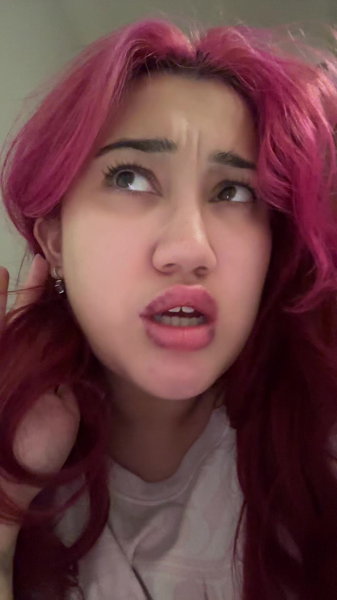 @Dee