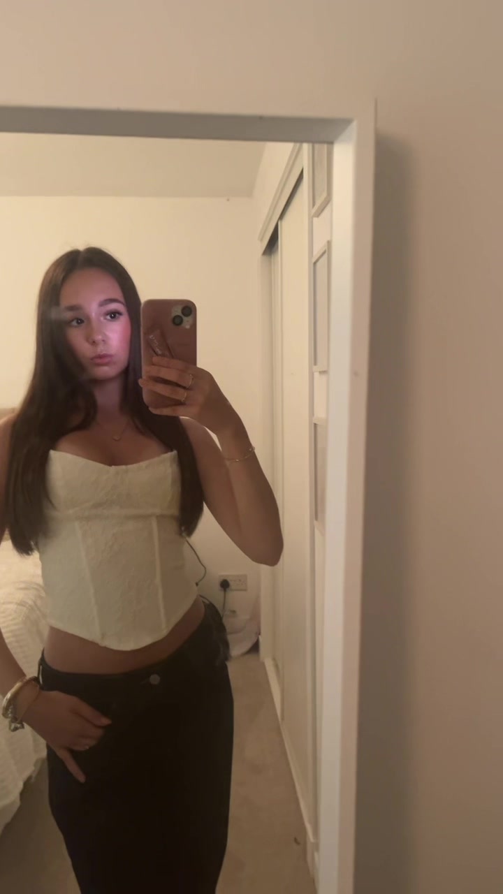 @Zoe