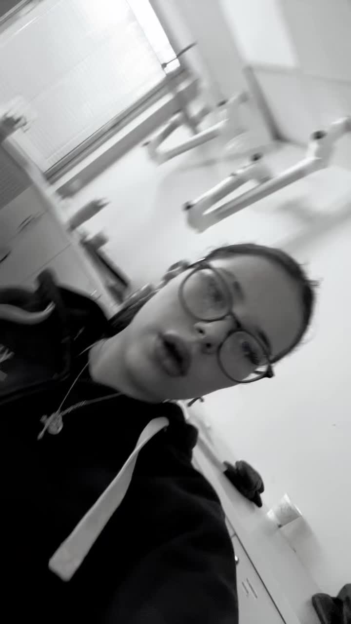 @Katha ✞ &sup3;&sup3; &sup2;&sup2; &sup1;⁶🏎️