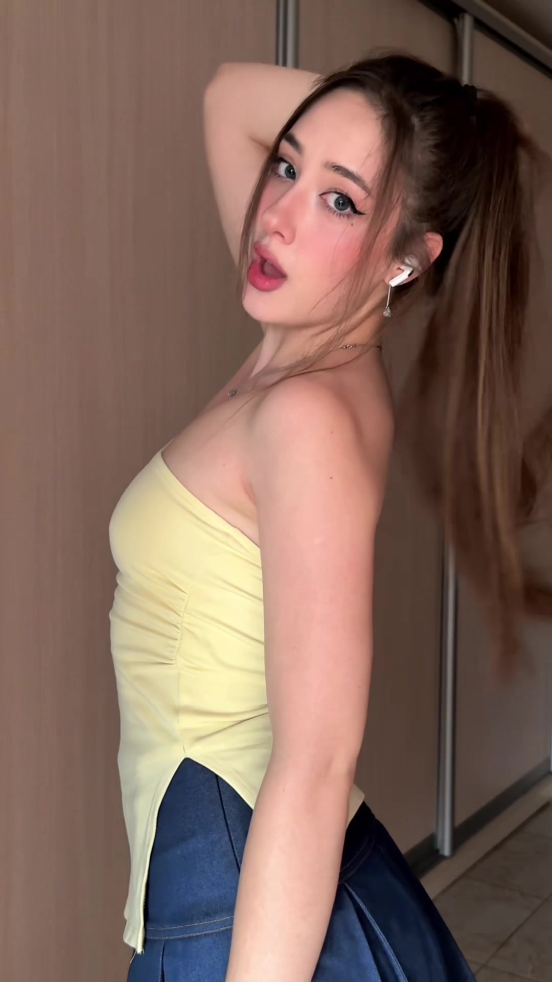 @vv_e_s_t
