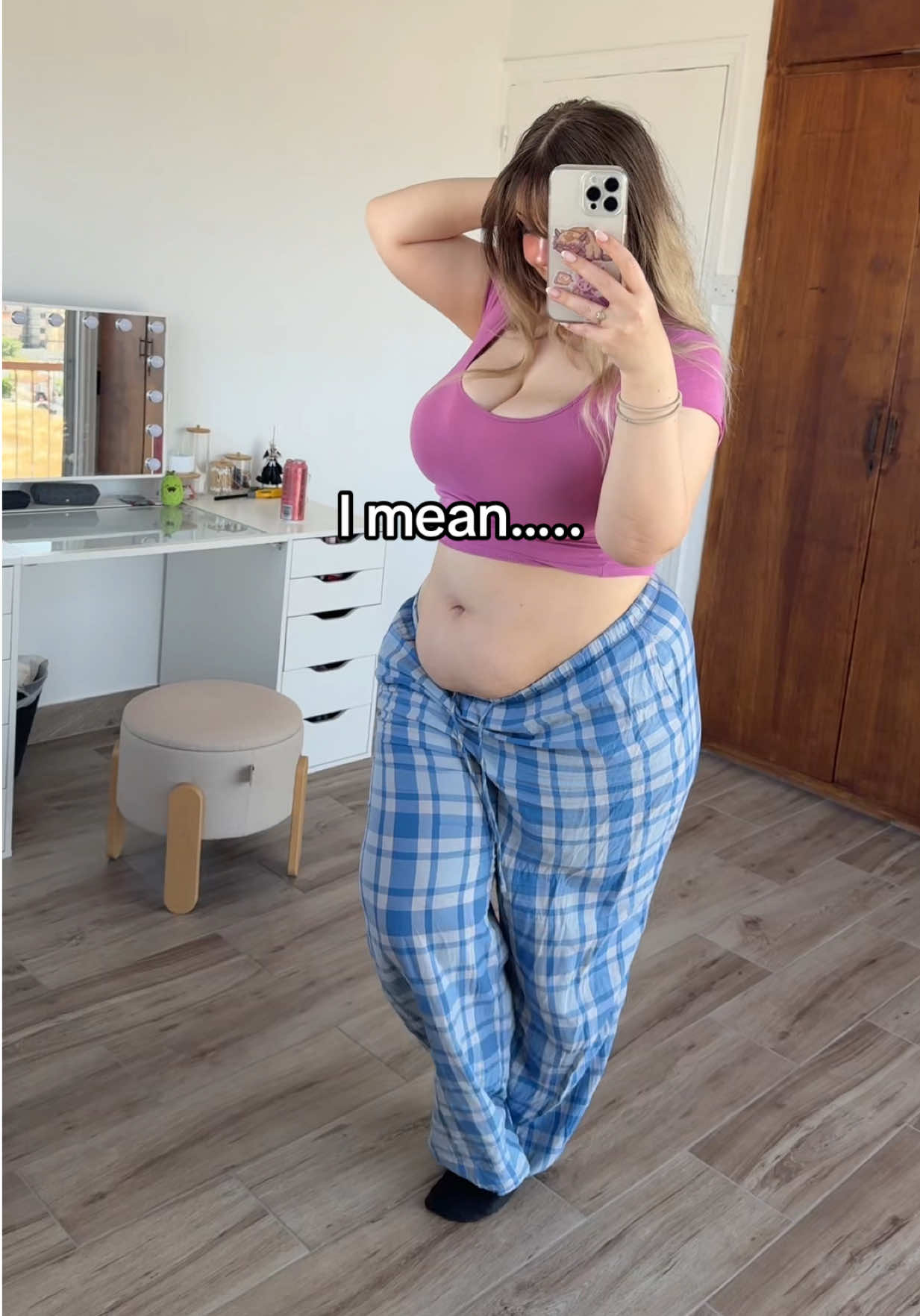 @mikaela222