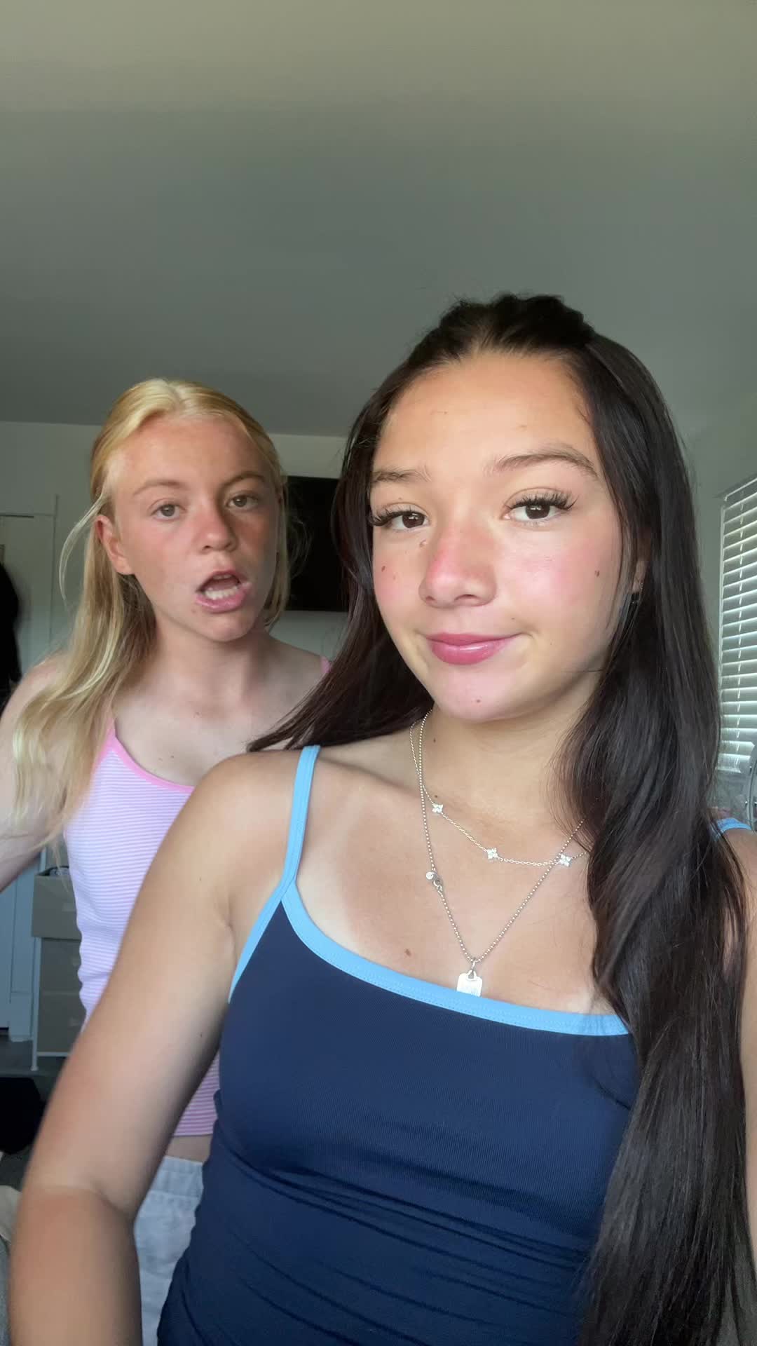 @avamason