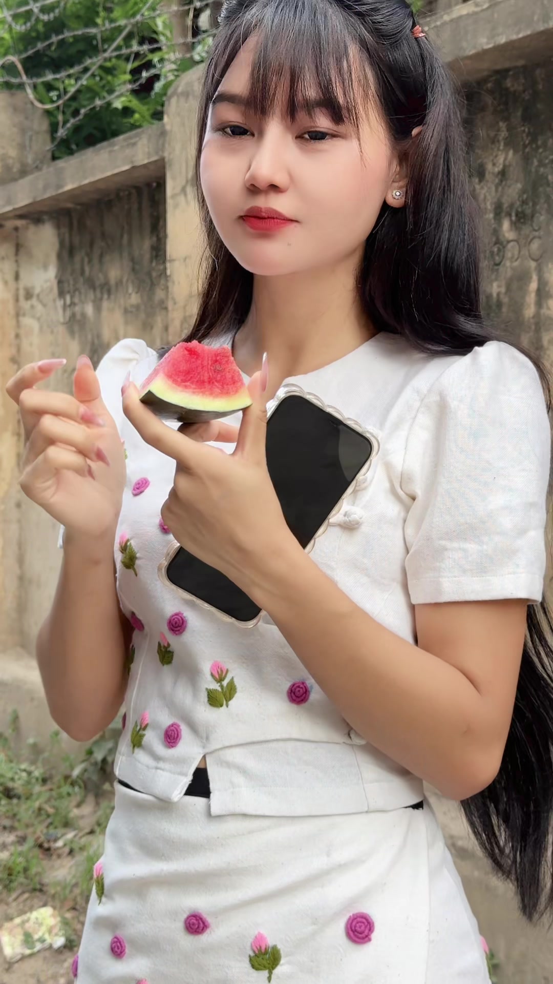 @Wutt Yi (La Wunn San)đ