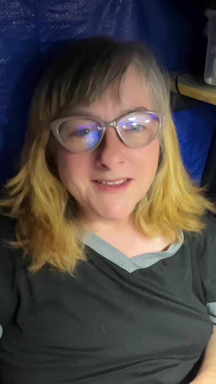 @silkyrose
