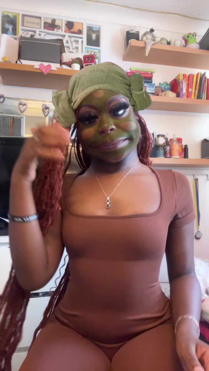 @R.