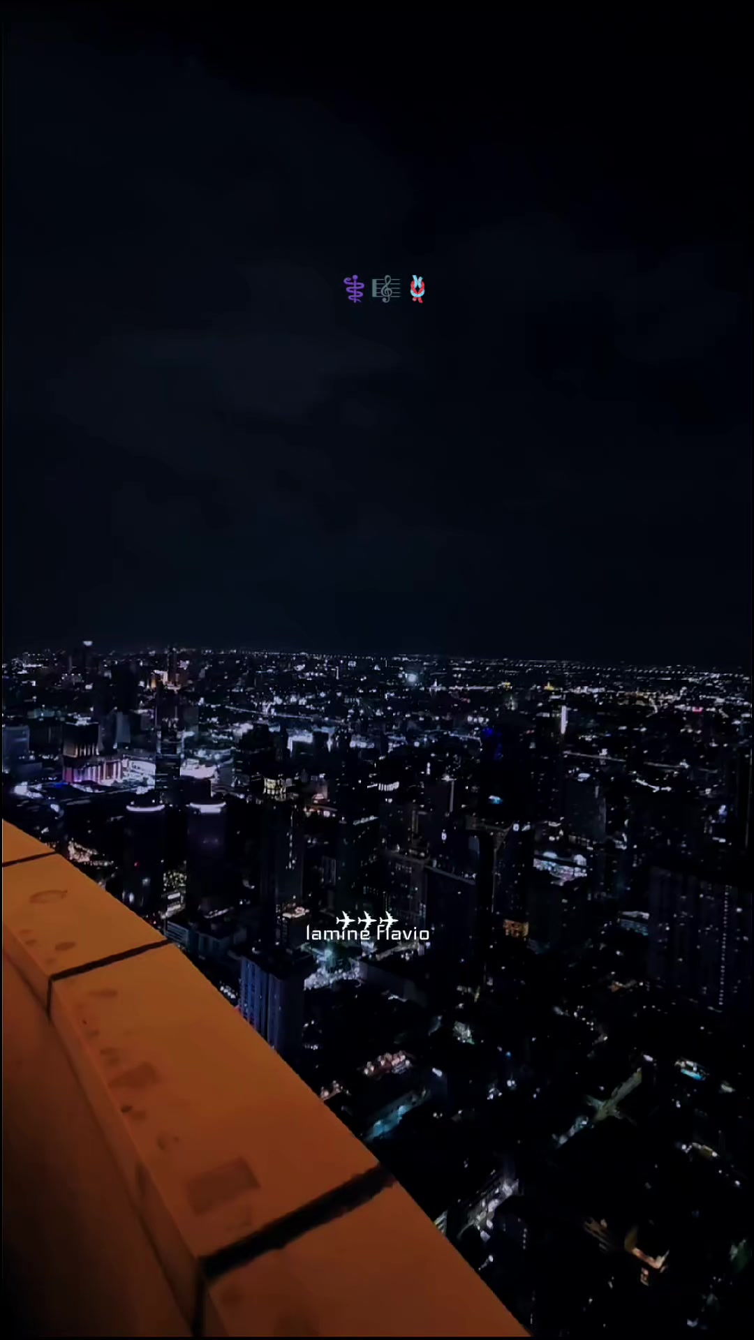 @đđđđŚđ˘đ§đ đđĽđđŻđ˘đ¨đ