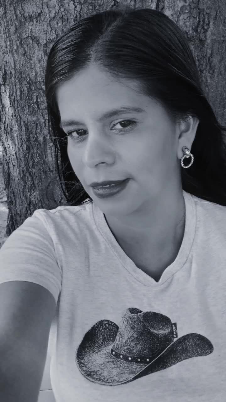 @Paola Alaniz ๐๐๐