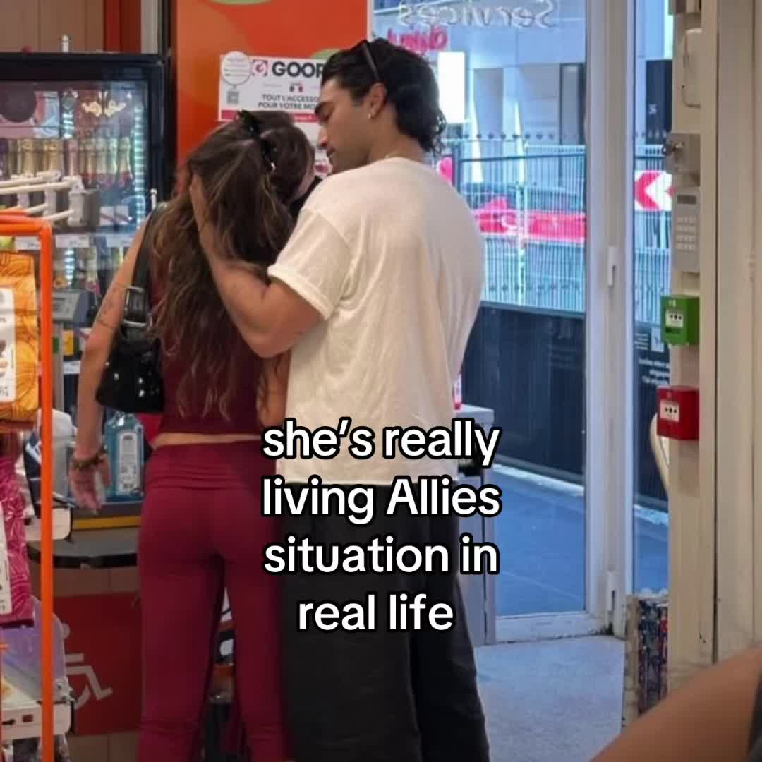 @Ella 🫧🫧🫧
