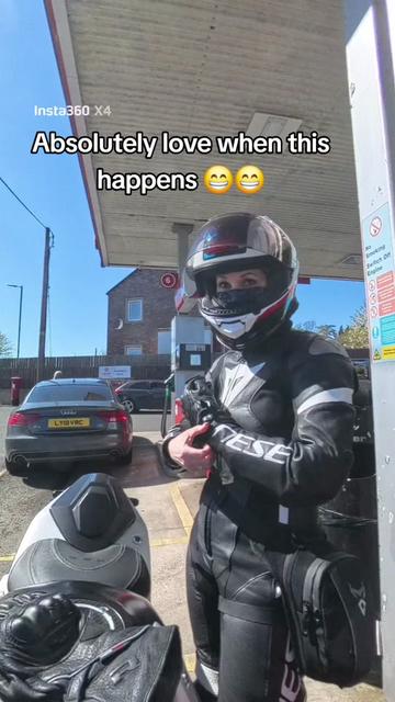 @Debs 👑❤️🪷🏍