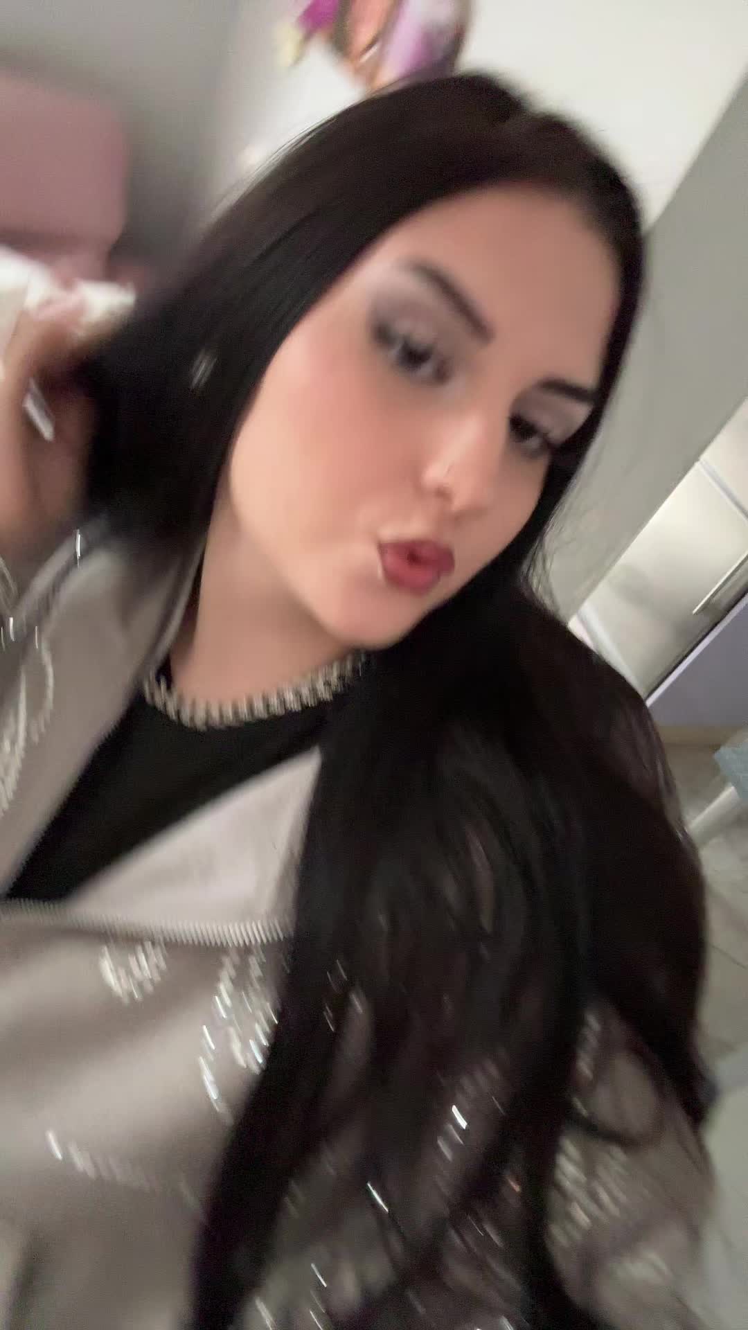 @DivaMuñozzZ