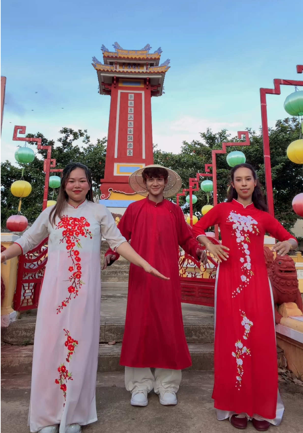 @ZawShineHtet(Official Account)